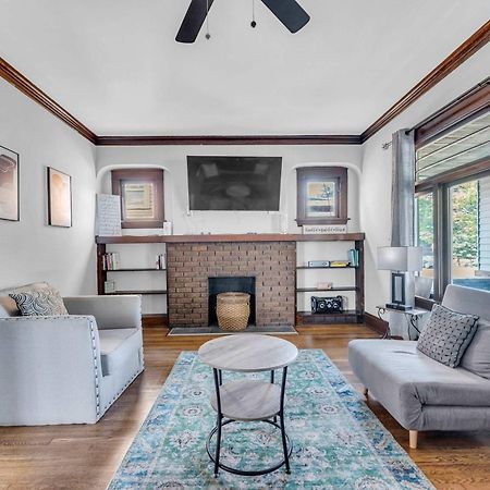 Beautifully Remodeled Duplex Apt In West Blvd 克里夫兰 外观 照片