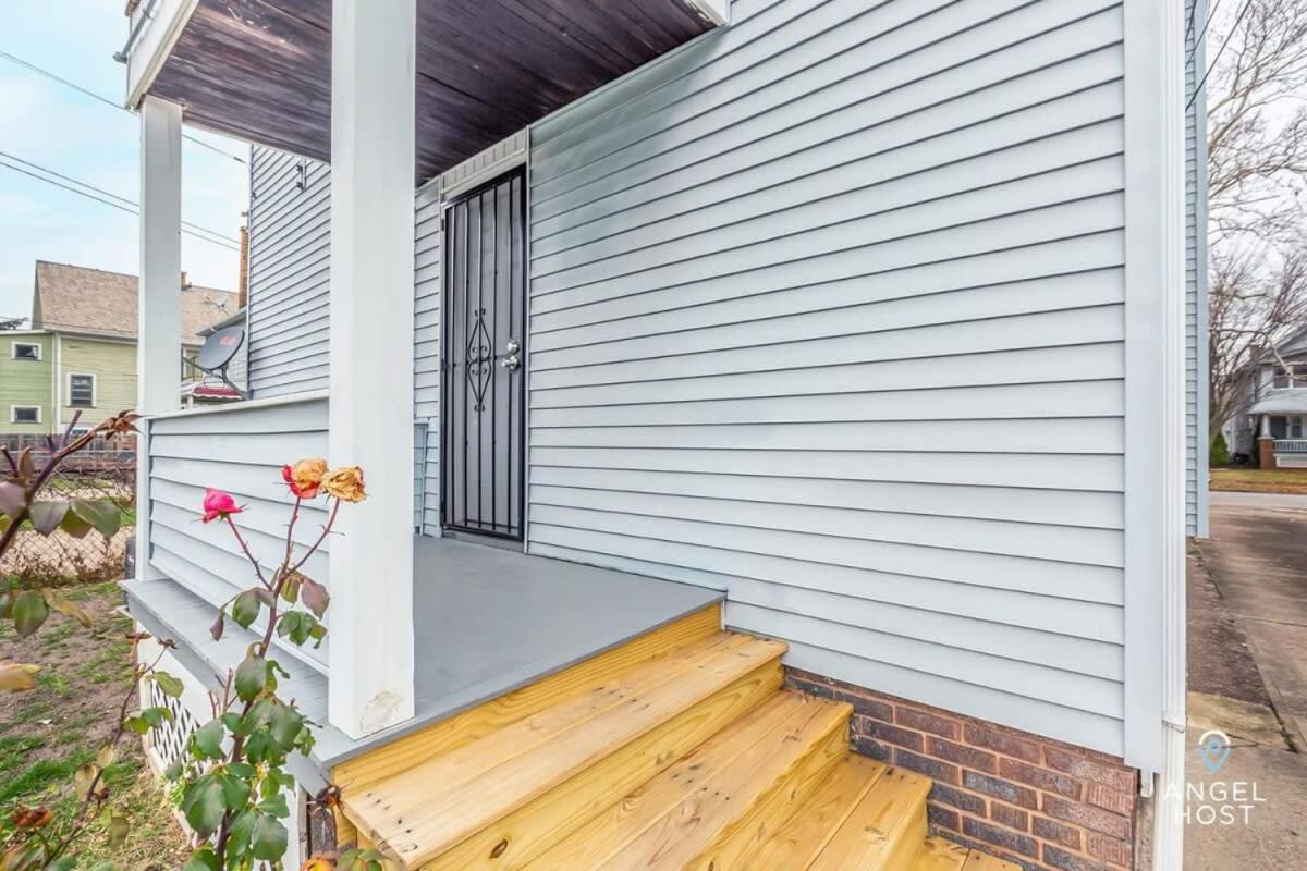 Beautifully Remodeled Duplex Apt In West Blvd 克里夫兰 外观 照片