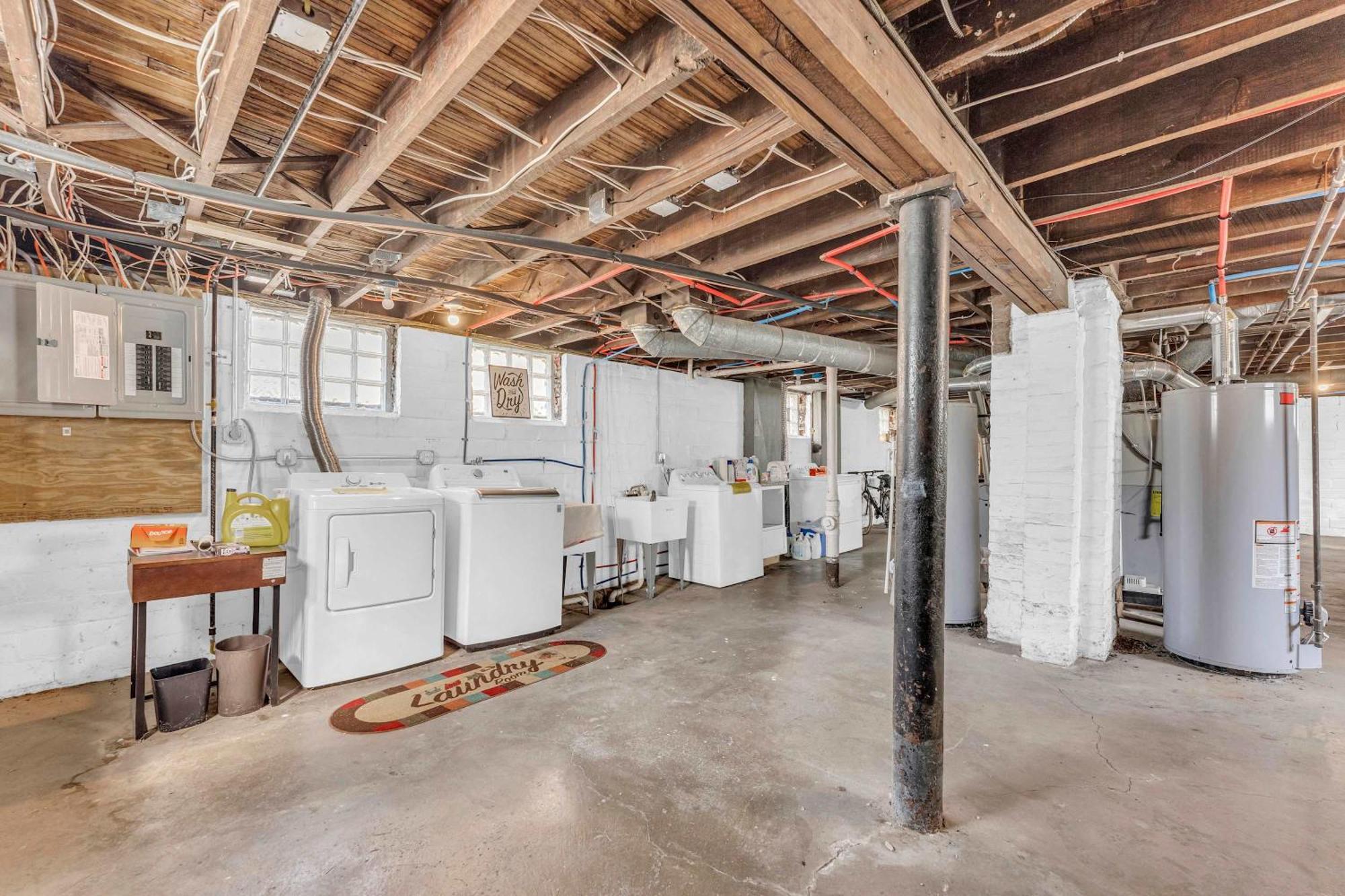 Beautifully Remodeled Duplex Apt In West Blvd 克里夫兰 外观 照片