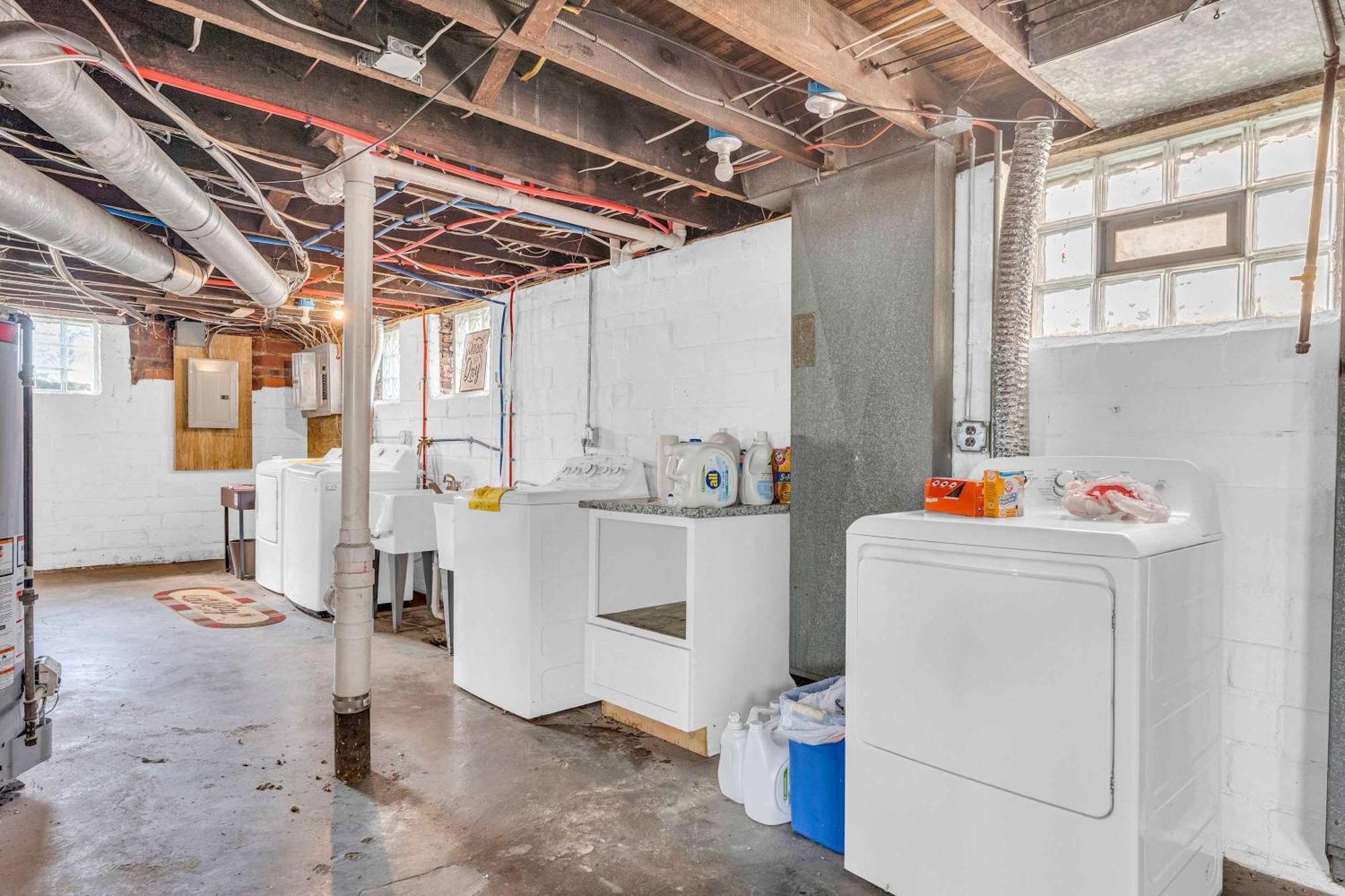 Beautifully Remodeled Duplex Apt In West Blvd 克里夫兰 外观 照片