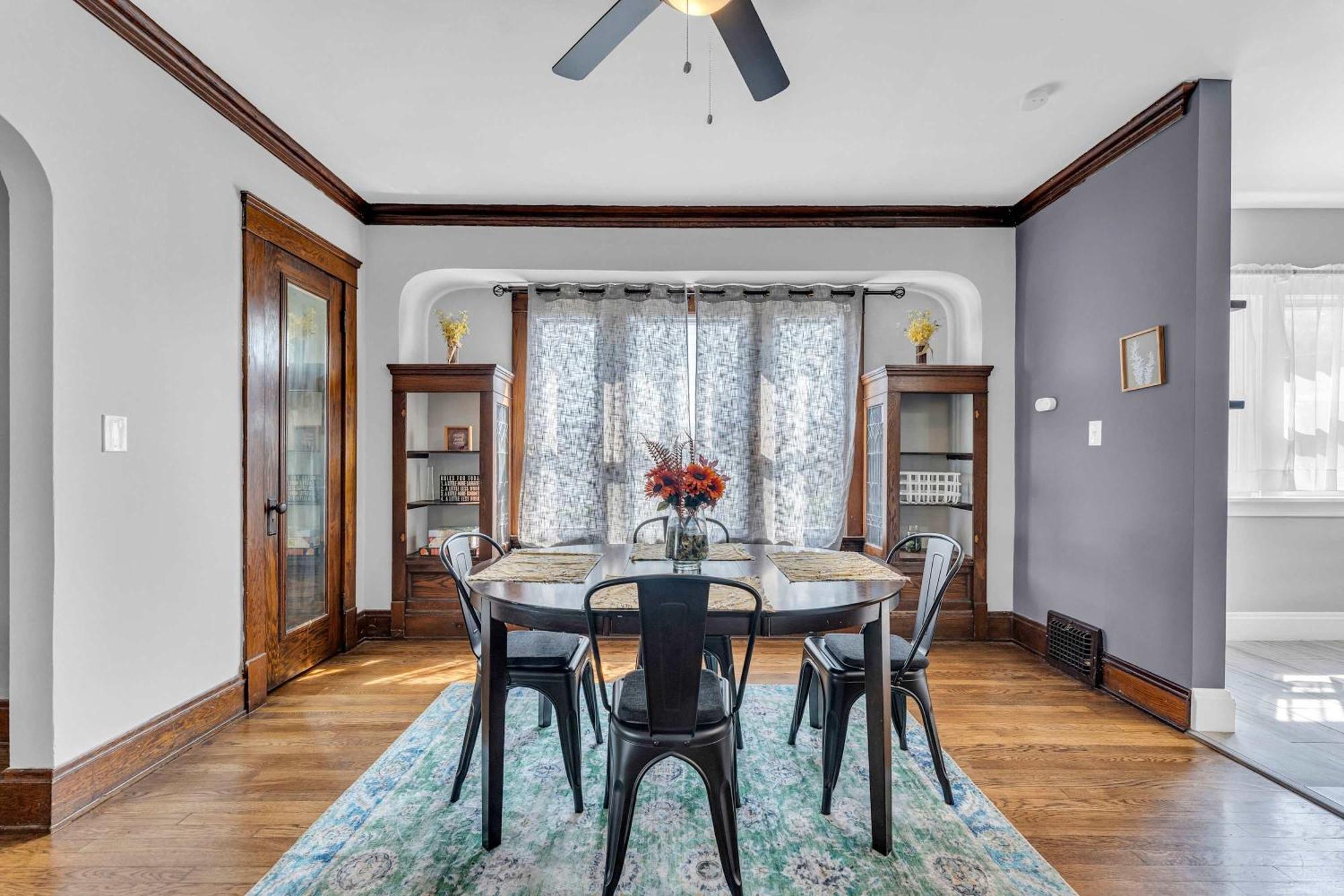 Beautifully Remodeled Duplex Apt In West Blvd 克里夫兰 外观 照片